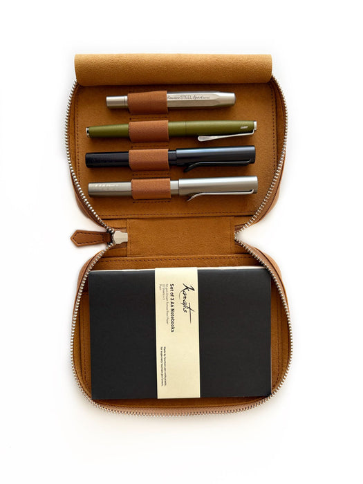 Eng Leather Co. - 4 Slots Apple Leather A6 Pen Case Camel (Vegan) - Papier Plume