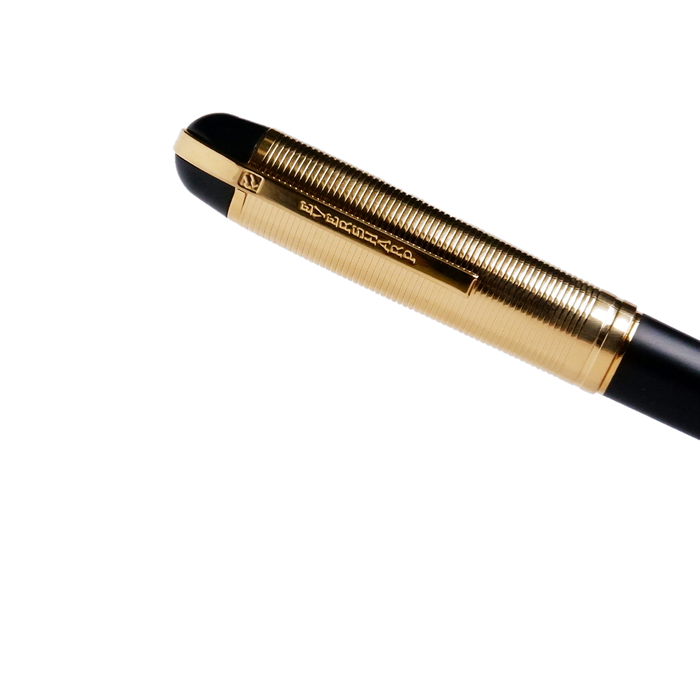 Wahl-Eversharp - Skyline - Fountain Pen - Gold Trim - Papier Plume