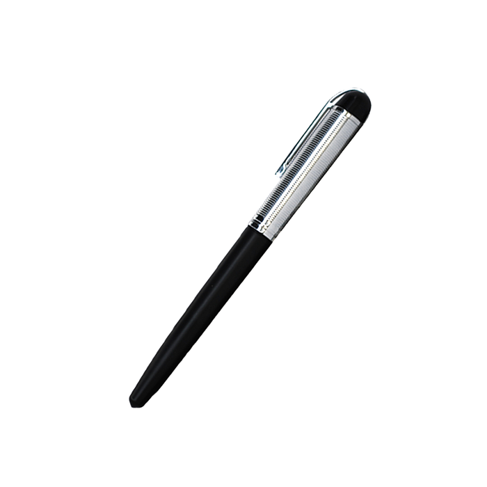 Wahl-Eversharp Skyline rollerball pen with black lacquer finish and gold accents, showcasing sleek, modern design.