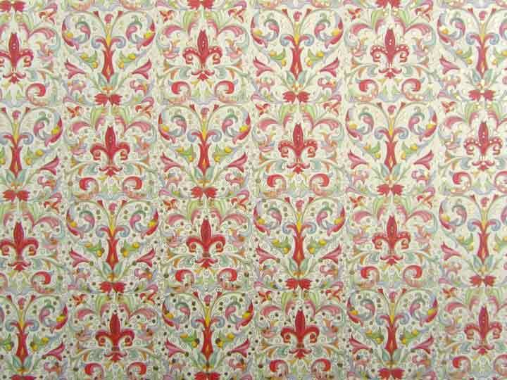 Kartos wrapping paper with a colorful Giglio floral design, ideal for gift wrapping and decorative purposes.