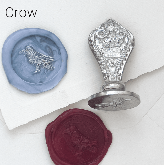Le Potier D'etain wax seal with anchor design, crafted for sealing letters and documents with elegant vintage style.