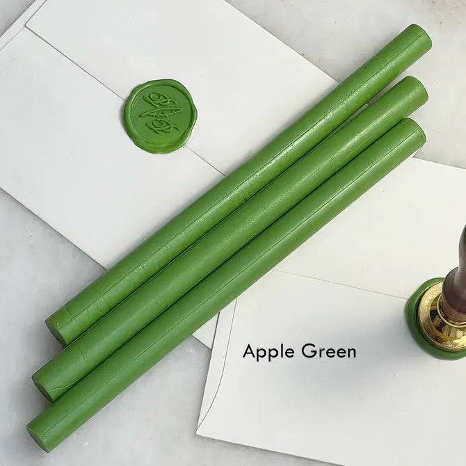 Black Pliable Sealing Wax Sticks from Papier Plume, 7 inches long, ideal for sealing and decorative wax applications.