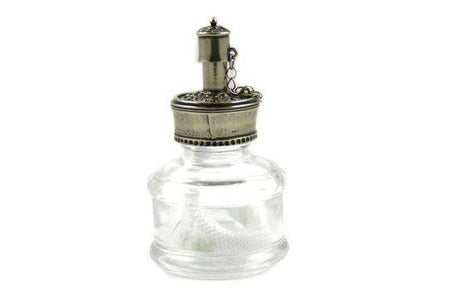 Round Papier Plume Bortoletti sealing wax heater lamp with a vintage-style design for melting and applying sealing wax.