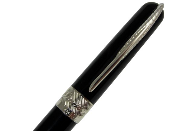 Pineider Avatar UR Rollerball Pen - Graphene Black - Papier Plume
