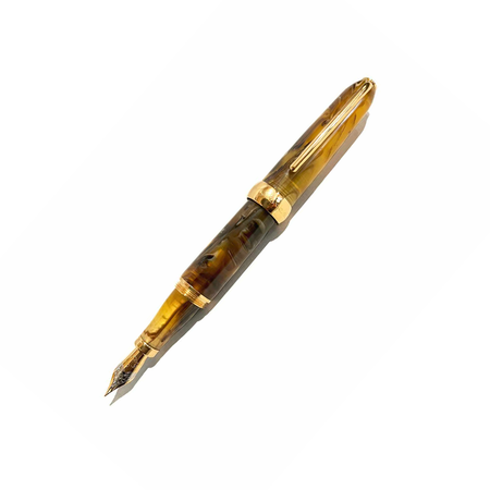 Jean-Pierre Lepine Winston fountain pen with gold finish, featuring elegant design and fine nib, displayed against a neutral background.