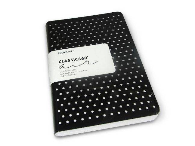 Zequenz Classic 360 Air journal in black with smooth cover and spiral binding, featuring pages for daily notes and reflections.